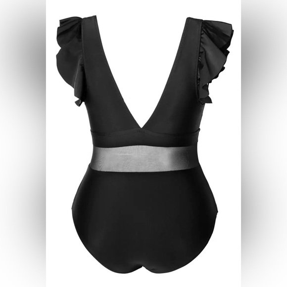 CUPSHE Black Ruffle Plunge Neck Plus Size Swimsuit - Picture 9 of 9